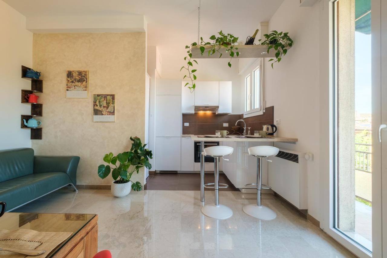 Fabula Rooms 3 Suites With Private Bathroom Bologna Exterior photo
